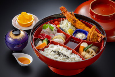 昼食